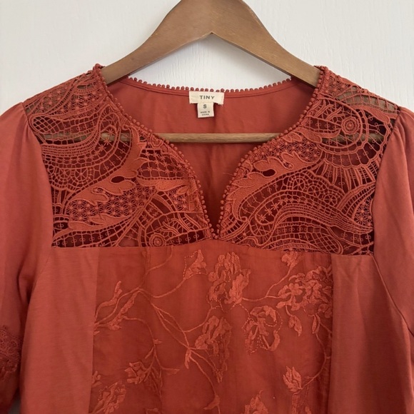 Anthropologie Tiny Blouse Noah Lace Embroidered Cedar - Picture 3 of 10